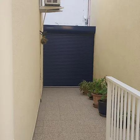 Holiday home Maison 4 Personnes Avec Terrasse Pres Des Quais A Port-vendres - Fr-1-309-203 *